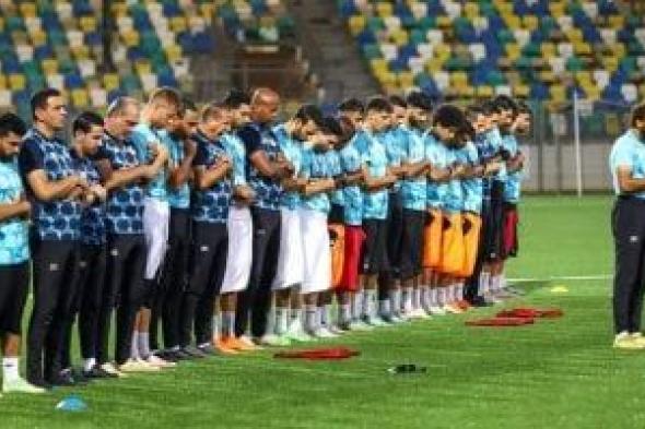 المصري يخوض مرانه الأساسي قبل مواجهة الهلال الليبي.. والعراقي يؤم اللاعبين