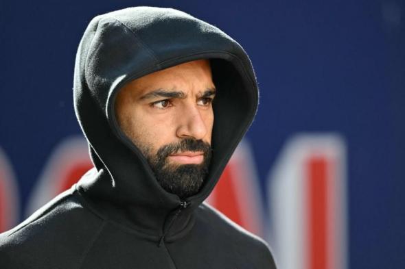 محمد صلاح منزعج من تجاهل إدارة ليفربول له