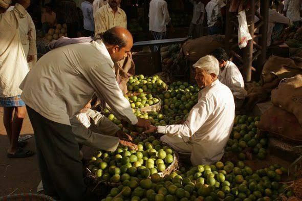 اعرف أكثر عن تفسير الشجار مع البائع في المنام لابن سيرين