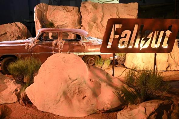 رئيس Xbox يشرح لماذا كان عدم وجود لعبة Fallout جديدة بالتزامن مع المسلسل هو الحل الأفضل