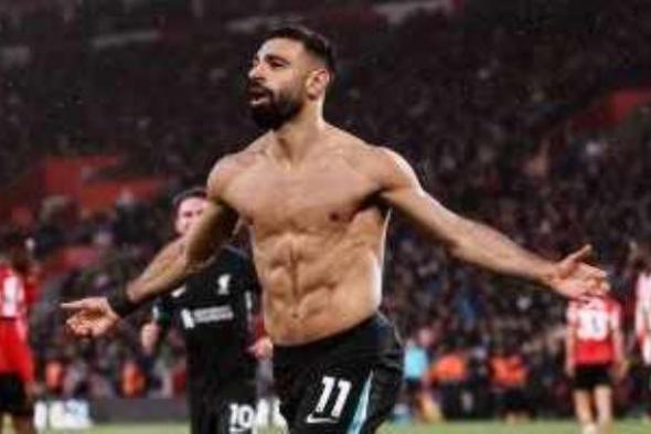 تقارير: محمد صلاح يوافق على تجديد عقده مع ليفربول لعام واحد