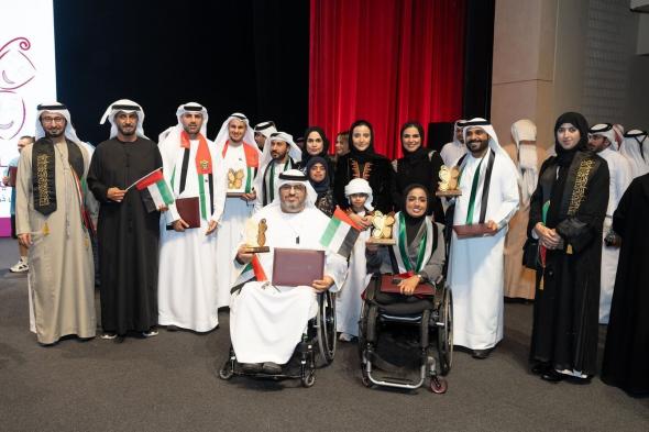 الإمارات تحصد 7 جوائز  في "مهرجان المسرح للأشخاص ذوي الإعاقة" بدولة قطر