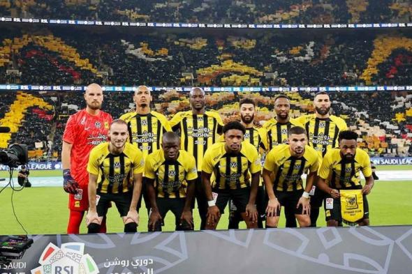 الاتحاد يستعيد محترفه قبل مواجهة الهلال