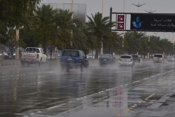 إنذار أحمر بالشرقية.. أمطار غزيرة حتى فجر الثلاثاء