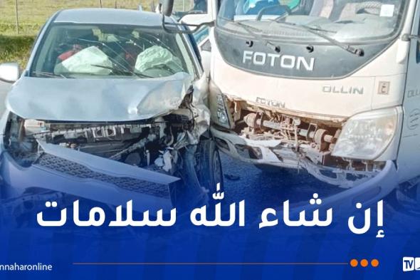 سكيكدة.. 4 جرحى في اصطدام بين شاحنة وسيارة سياحية