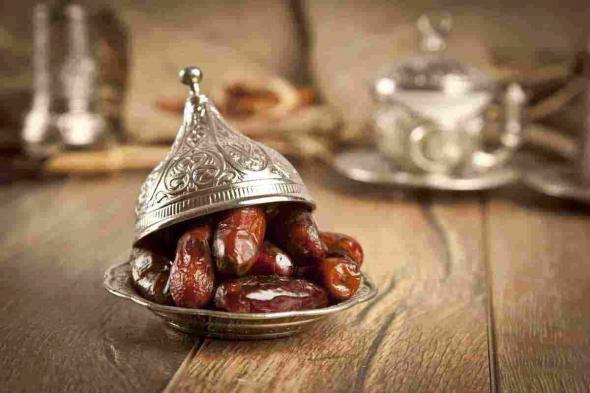 موعد أذان المغرب ومواقيت الصلاة اليوم 4 رمضان