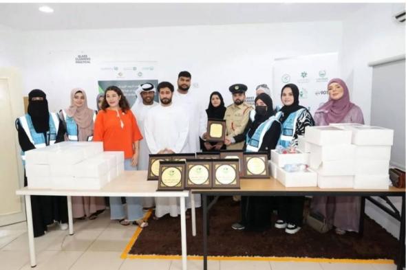 طلبة جامعة دبي يشاركون في مبادرات تطوعية