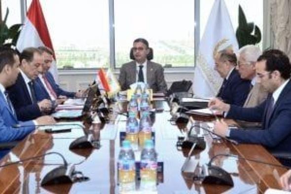 وزير التموين يبحث تعزيز الإنتاج المحلي من السكر وتقليل الاعتماد على الاستيراد
