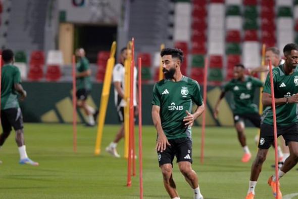 غياب ثلاثي بسبب الإصابة.. الأخضر يواصل استعداده لمواجهة البحرين في تصفيات كأس العالم