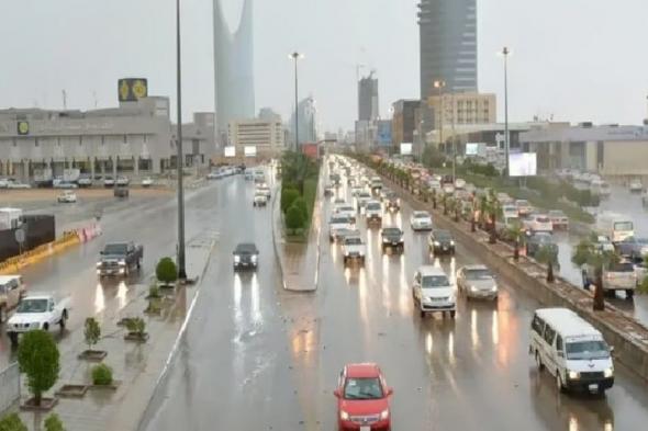 الأرصاد عن طقس الأحد: رياح مثيرة للأتربة والغبار على عدة مناطق