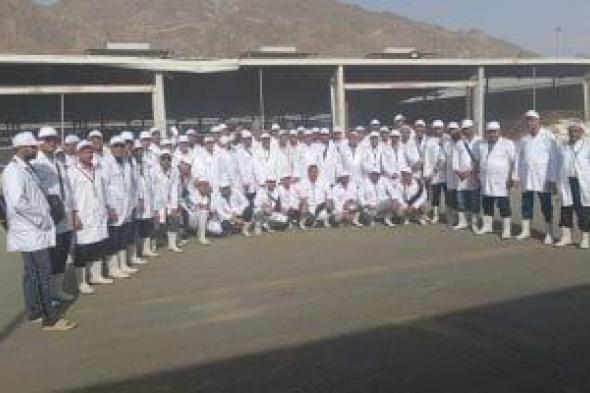 وزير الزراعة يتابع أعمال البعثة البيطرية للإشراف على الهدى والأضاحي بالسعودية
