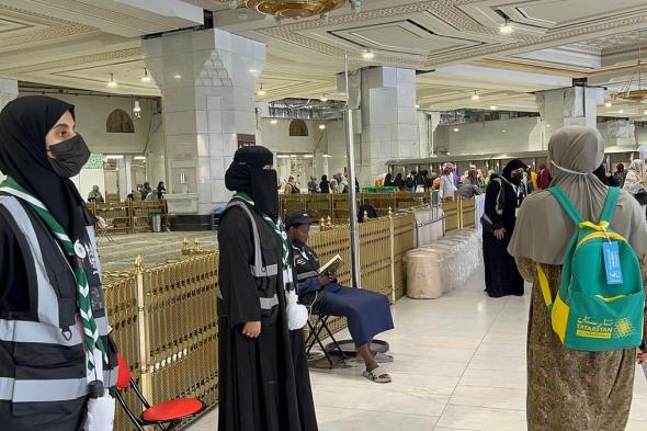 فرق مدربة ومؤهلة.. 355 من فتيات الكشافة يشاركن في تنظيم الحشود داخل المسجد الحرام