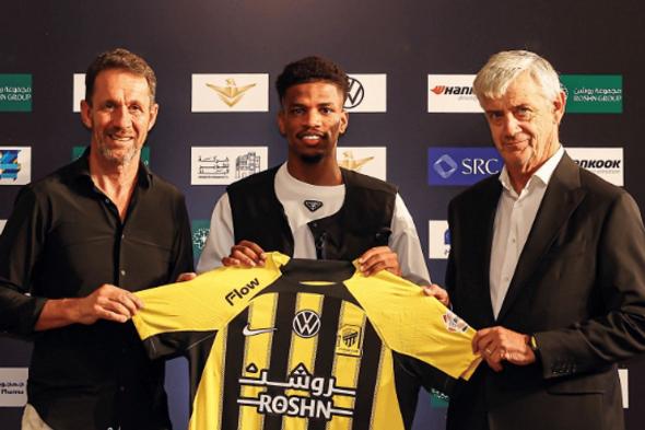رسميًا.. الاتحاد يتعاقد مع المدافع محمد برناوي قادمًا من الهلال