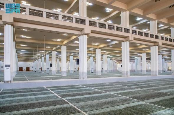 اكتمال الإستعدادات في عرفات لاستقبال الحجاج في يوم عرفة