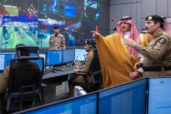 وزير الداخلية يقف على جاهزية قوات الطوارئ المشاركة في الحج