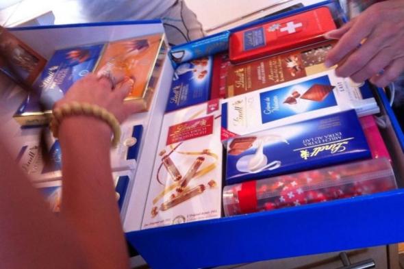 «شوكولاتة دبي» تتحدى أسعار الكاكاو.. وتحلّق بأسهم «ليندت»