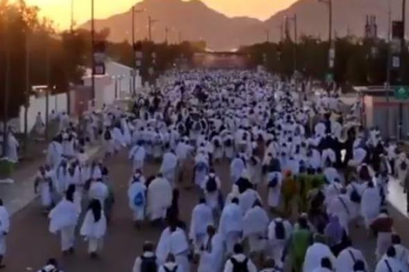 بدء نفرة الحجاج إلى مزدلفة