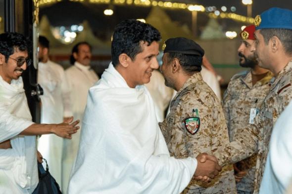 ذوو الشهداء والمصابين من القوات المسلحة اليمنية يصلون إلى المشاعر المقدسة