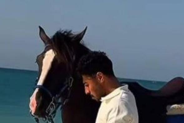 كيف يقضى أكرم توفيق إجازته بعد الرحيل عن الأهلى قبل السفر لقطر ؟