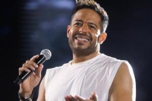 محمد حماقى يتعاون لأول مرة مع الشاعر عمرو المصرى فى ألبومه الجديد