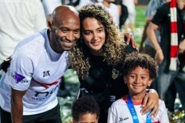 شاهد فرحة مزدوجة باستاد القاهرة.. الزمالك يحتفل بكأس مصر وسط العائلة