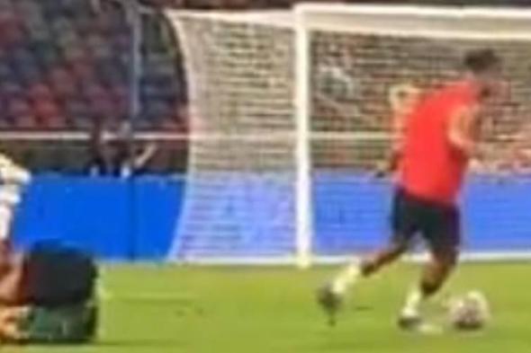 محمد صلاح يسبب ضجة بعد إسقاطه دياز