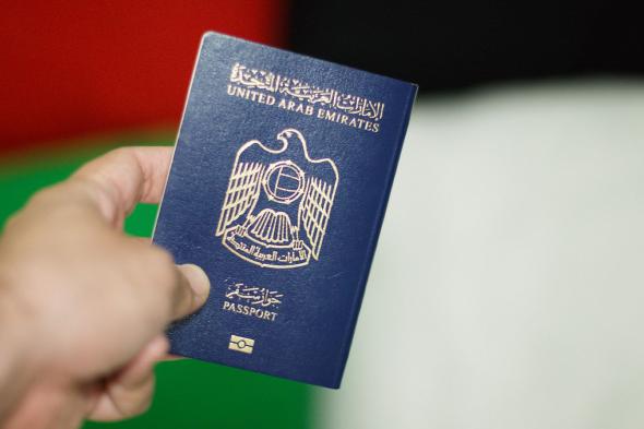 الهوية والجنسية" تتيح للمواطنين تجديد جواز السفر قبل سنة من انتهائه