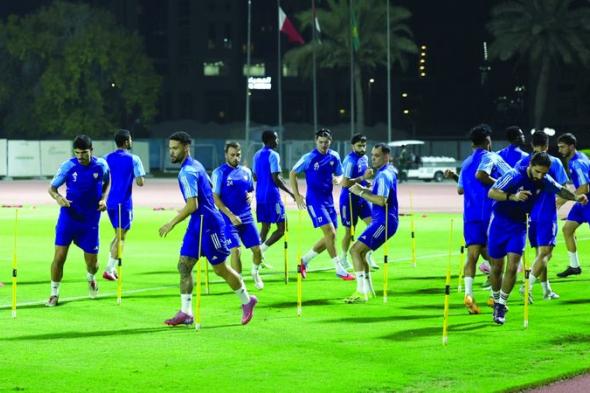 إسماعيل راشد: صفوف المنتخب مكتملة.. لا إصابات واللاعبون منضبطون
