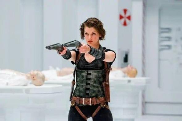 مخرج فيلم Resident Evil القادم يصرح أنه لم يشاهد أي فيلم للسلسلة من قبل، ومحذراً أن عشاق الأفلام السابقة ربما 'لن يكونوا مستعدين' لما سيقدمه