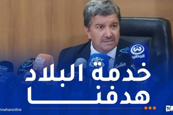 وزير الإتصال: صياغة مدونة لأخلاقيات المهنة وتقييم حقيقة المشهد الإعلامي