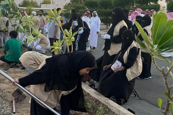بيئة العاصمة المقدسة تُدشّن موسم التشجير 2025 بزراعة 300 شتلة