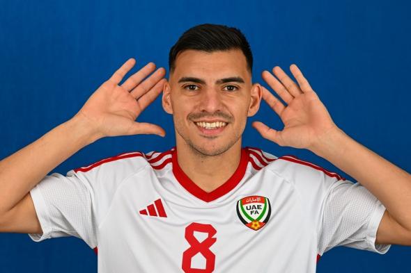 خمينيز: أعيش حلم المساهمة في صعود «الأبيض» إلى المونديال