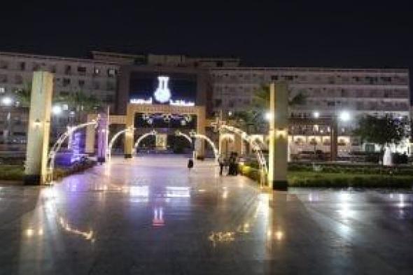 عروض فلكلورية أثناء افتتاح المتحف المصرى الكبير بميدان المحطة بأسوان