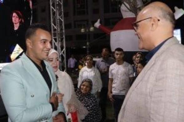 عروسان يشاركان فى احتفالات افتتاح المتحف المصرى الكبير فى قليوب.. صور