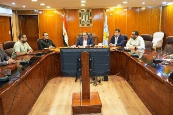 محافظ أسيوط يتدخل لحل أزمة «كوبري الحواتكة» بعد شكاوى متكررة من الأهالي