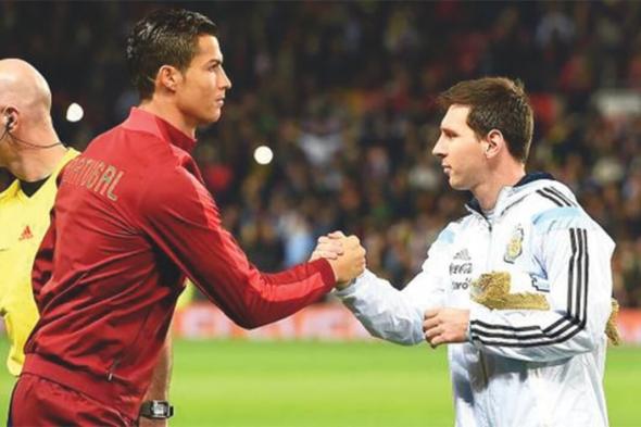 ميسي يرد على كريستيانو رونالدو ويؤكد أهمية كأس العالم للاعبين