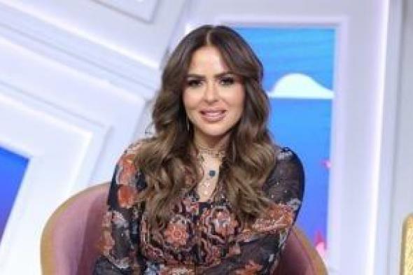 سيناريوهات أولى جلسات محاكمة مها الصغير بتهمة سرقة لوحات فنية