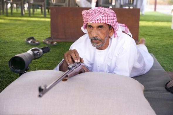 50 مشاركاً في «سكتون» كبار المواطنين