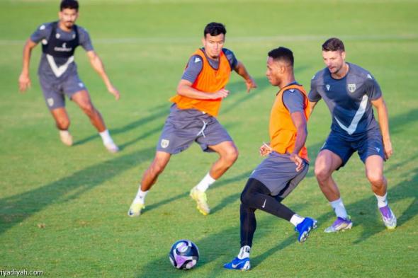 تعاون فريق كرة القدم يستعد لمعسكر خارجي في الدوحة استعدادا لكأس العرب