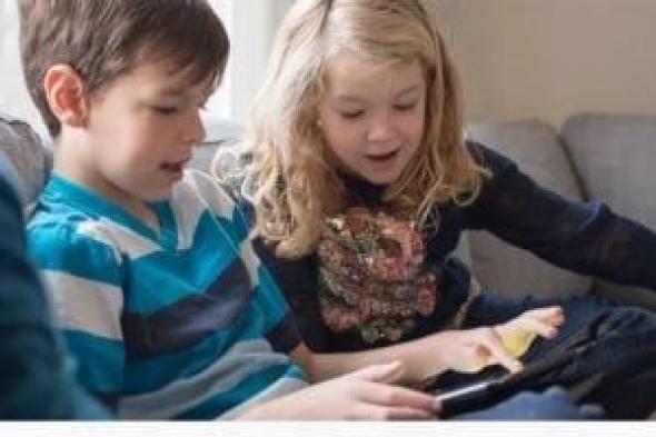 الدنمارك تحظر استخدام الأطفال دون 15 عامًا لوسائل التواصل الاجتماعى
