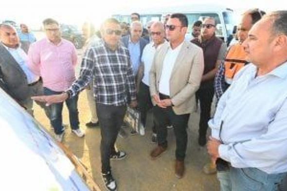 وزير الإسكان يتابع موقف تنفيذ أبراج "الداون تاون" وكوبري C19 بالعلمين الجديدة