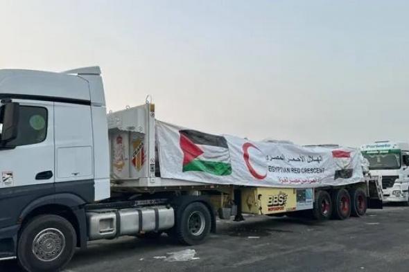 استئناف دخول المساعدات المصرية إلى غزة "بعد توقف يومين"