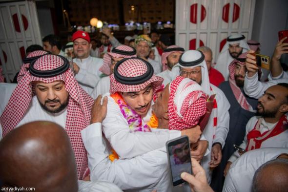 «حاتم خيمي يعد بإزالة العوائق أمام عودة الوحدة لمكانته»