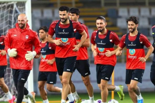 أيمن حسين قد يلعب أساسياً في مباراة «أسود الرافدين» و«الأبيض»