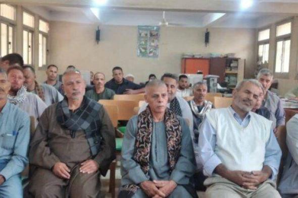 أسيوط تطلق برنامج توعوي لمزارعي القمح حول مكافحة الآفات الزراعية بفعالية