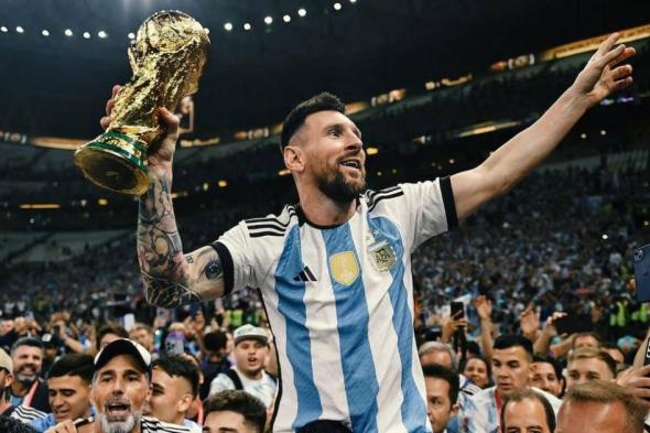 تاغليافيكو يفجّرها: اليوم الذي يعتزل فيه ميسي سيصدم الجميع