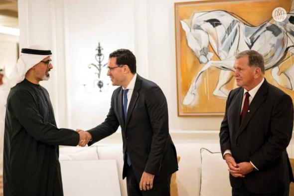 خالد بن محمد بن زايد يبحث مع إدارة «بروكفيلد» التعاون في الاستثمار وإدارة الأصول