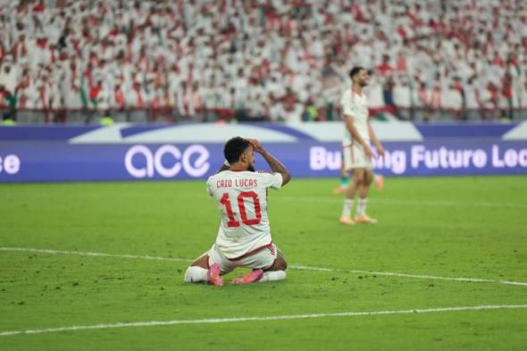 «الأبيض» يضع نفسه في قلب العاصفة.. وحلم المونديال في خطر