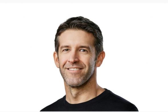 أبل قد تعيّن مديرًا تنفيذيًا جديدًا العام المقبل