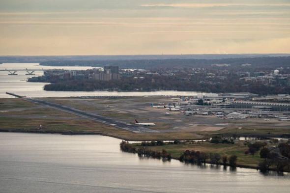 المجال الجوي الأمريكي يبدأ التعافي من الإغلاق الحكومي